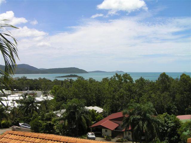 Reefside Villas - Whitsundays Airlie Beach Exterior foto